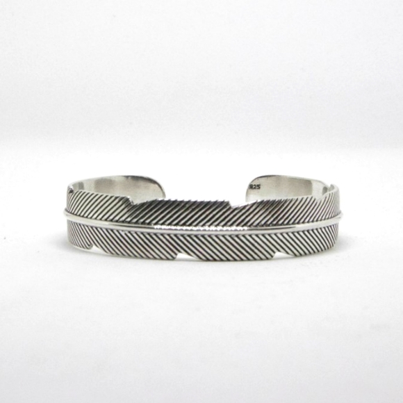 TAWO Other - TAWO Feather Cuff Bracelet